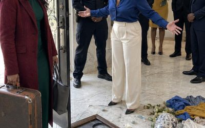 My mother-in-law blocked the doorway of my new apartment and screamed that her son had bought it for her, ordering me to leave. She called me trash—so I took the trash out. And when my husband found out what I did next, he stood there in total sh0ck…